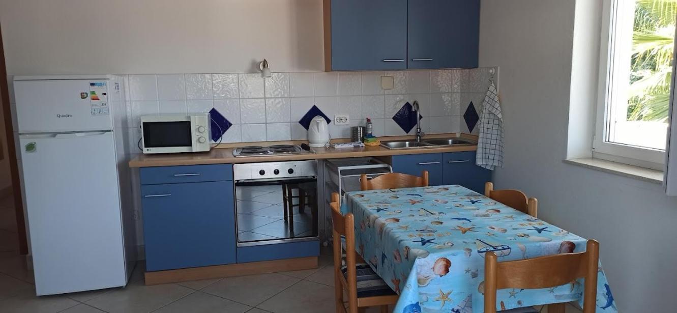 Apartmani Zulin Seget Vranjica Extérieur photo